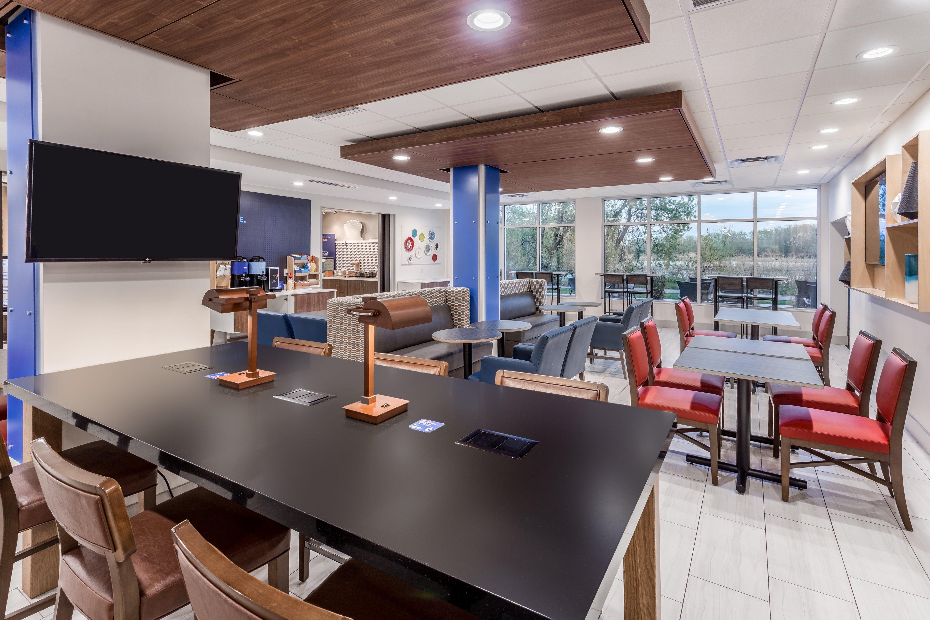 Holiday Inn Express & Suites Hammond By Ihg Экстерьер фото